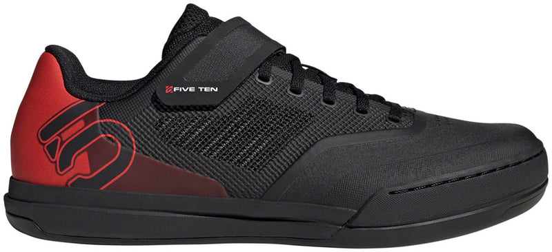 Load image into Gallery viewer, Five-Ten-Hellcat-Pro-Mountain-Clipless-Shoes-Men's-Core-Black-Core-Black-Red-Core-Black-Core-Black-Red-9.5-Mountain-Biking-Shoes
