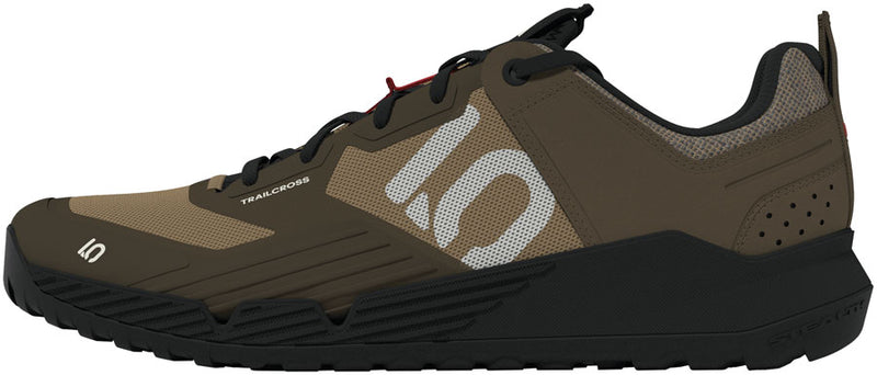 Load image into Gallery viewer, Five-Ten-Trailcross-XT-Flat-Shoes-Men's-Cardboard-Off-White-Core-Black-Flat-Pedal-Shoes
