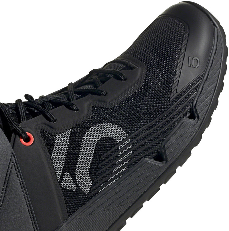 Load image into Gallery viewer, Five Ten Trailcross Mid Pro Flat Shoes - Men's, Core Black / Gray Two / Solar Red, 11
