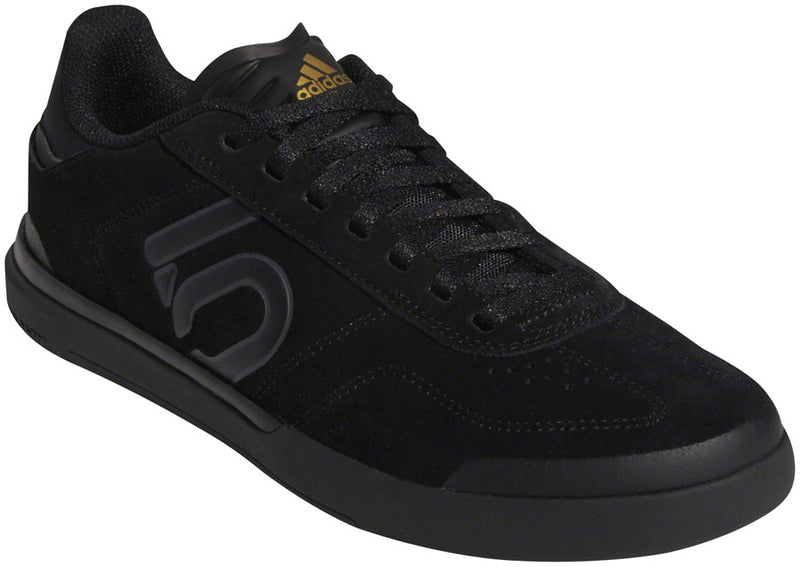 Load image into Gallery viewer, Five-Ten-Sleuth-DLX-Flat-Shoes-Women's-Core-Black-Grey-Six-Matte-Gold-Core-Black-Gray-Six-Matte-Gold-7-Flat-Pedal-Shoes
