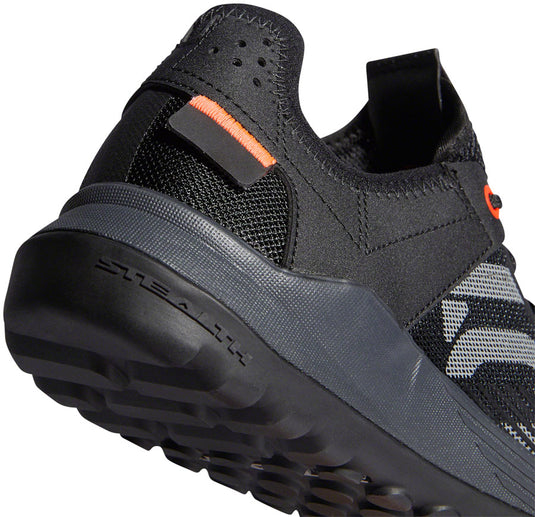 Five Ten Trailcross LT Flat Shoes - Women's, Core Black / Gray Two / Solar Red, 6