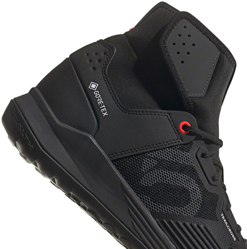 Load image into Gallery viewer, Five Ten Trailcross GTX Flat Shoes - Men&#39;s, Core Black / DGH Solid Gray / FTWR White, 11.5
