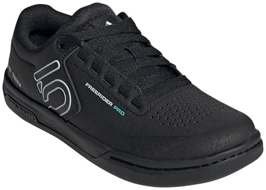 Five-Ten-Freerider-Pro-Flat-Shoe-----Women's--Core-Black---Crystal-White---Acid-Mint-7--Flat-Shoe-for-platform-pedals_FTSH0679