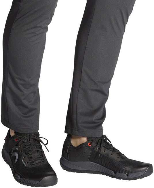 Five Ten Trailcross LT Flat Shoes - Men's, Core Black / Gray Two / Solar Red, 8