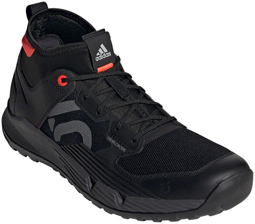 Five-Ten-Trailcross-XT-Flat-Shoe---Men's--Core-Black---Grey-Four---Solar-Red-7--Flat-Shoe-for-platform-pedals_SH8138