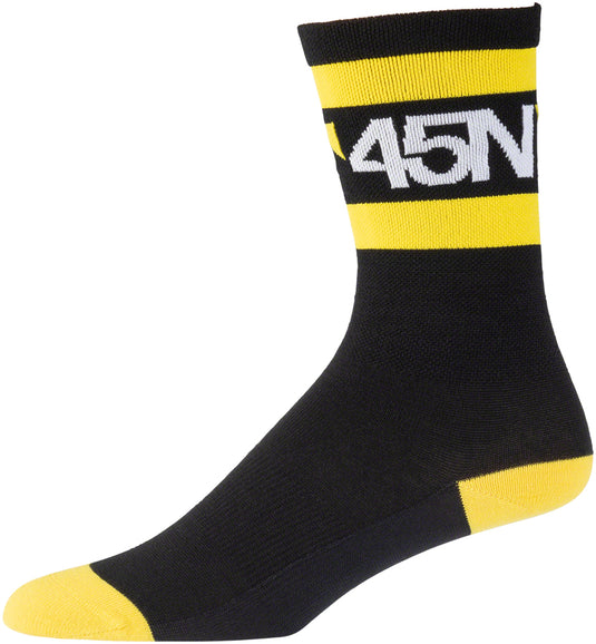 45NRTH--Large-Lightweight-SuperSport-Socks_SK1263