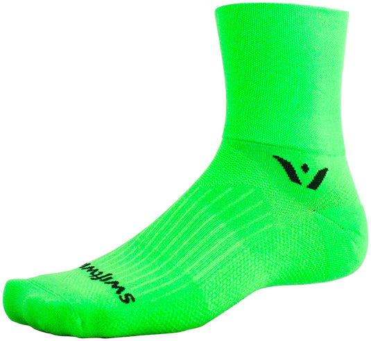 Swiftwick-Aspire-Quarter-Crew-High-Socks-Socks-SOCK0529