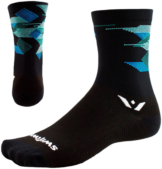 Swiftwick--Small-Vision-Six-Socks_SOCK0514