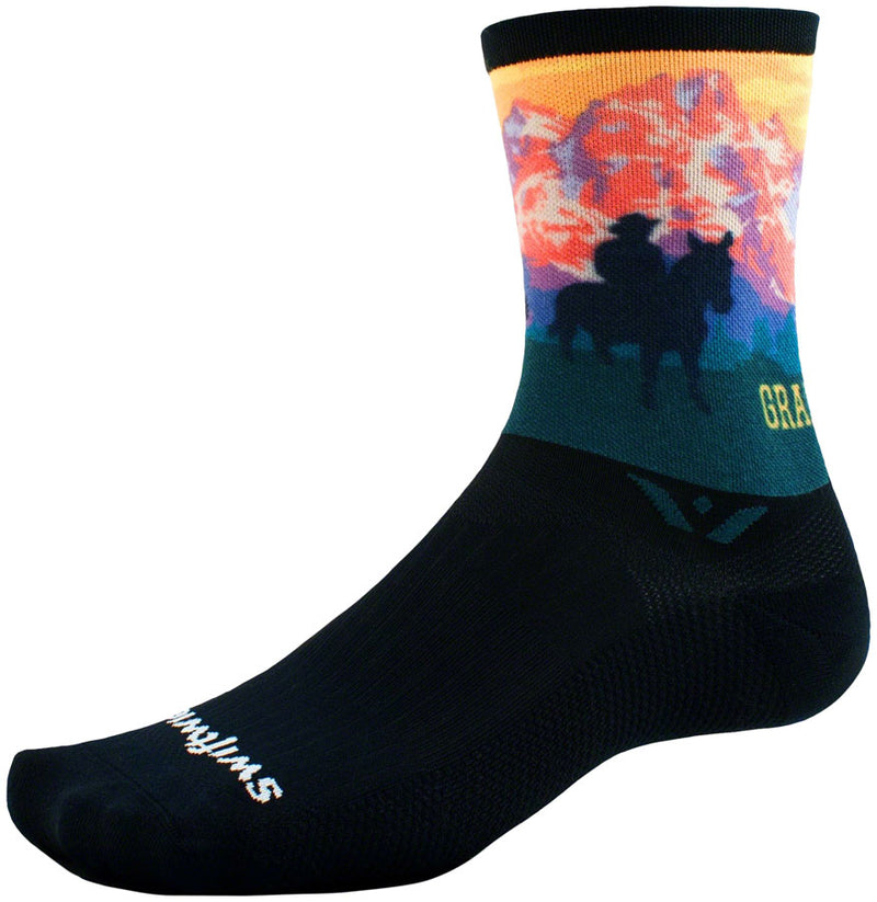 Load image into Gallery viewer, Swiftwick-Vision-Impression-Crew-Socks-Socks-SOCK1773
