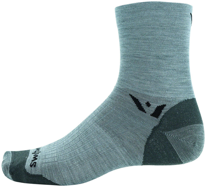 Load image into Gallery viewer, Swiftwick Pursuit Four Ultralight Socks - 4 inch, Heather, Small
