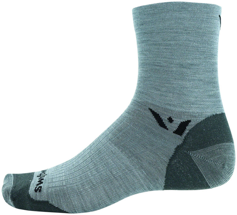 Load image into Gallery viewer, Swiftwick Pursuit Four Ultralight Socks - 4 inch, Heather, Large
