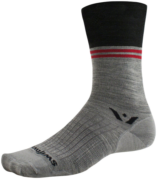 Swiftwick-Pursuit-Seven-Ultralight-Socks-Socks-SOCK1869