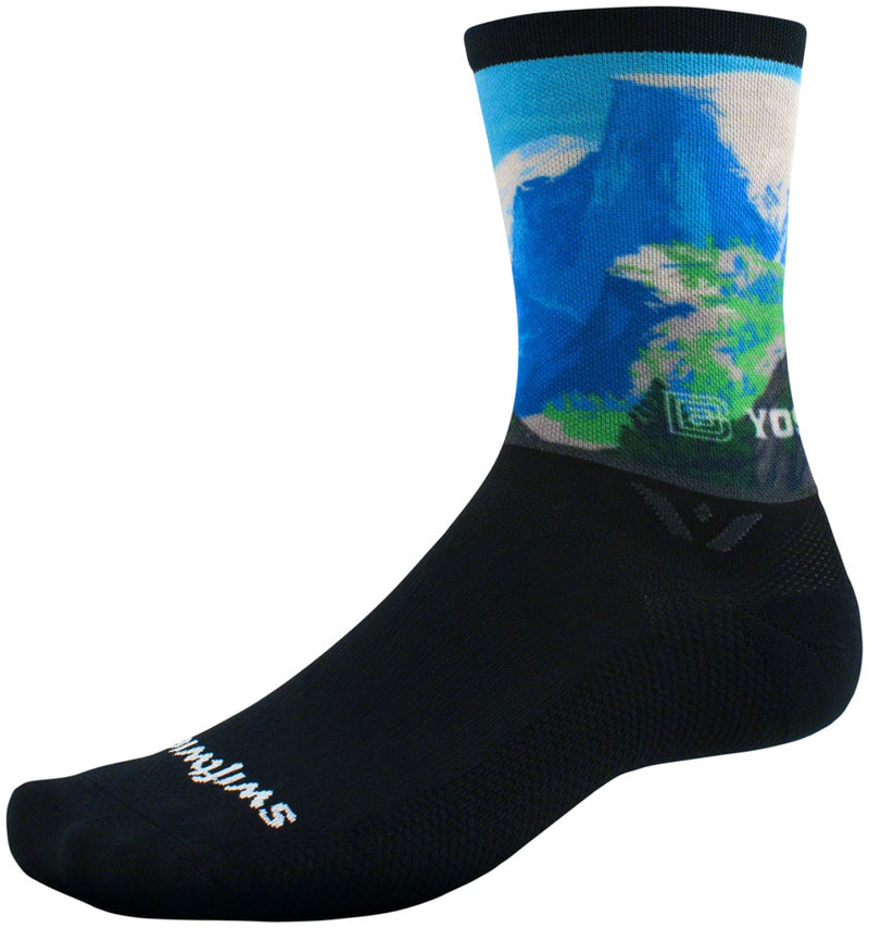 Load image into Gallery viewer, Swiftwick-Vision-Impression-Crew-Socks-Socks-SOCK1870
