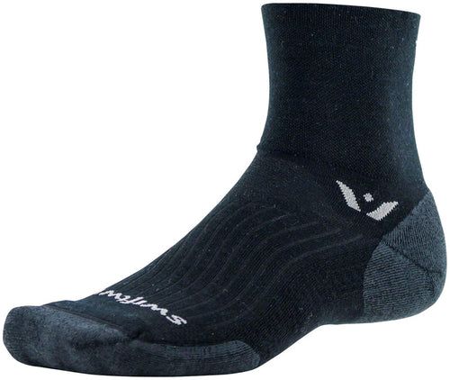 Swiftwick-Pursuit-Four-Wool-Socks-Socks-SK2437