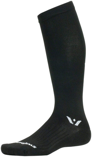 Swiftwick-Aspire-Knee-High-Socks-Socks-SK2604