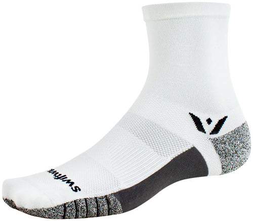 Swiftwick--Small-Flite-XT-Five-Socks_SOCK2303