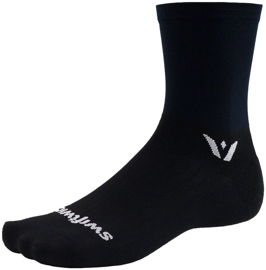 Swiftwick-Aspire-Mid-Crew-Socks-Socks-SOCK2864