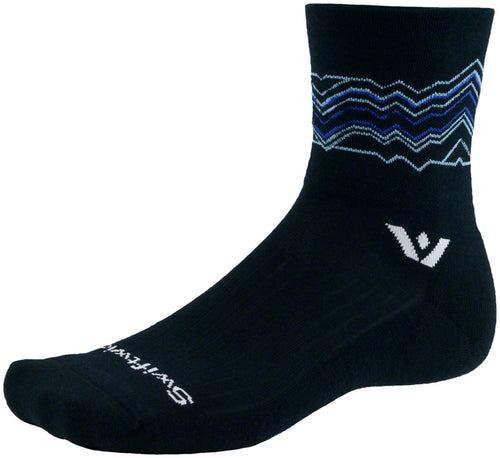 Swiftwick-Pursuit-Quarter-Crew-High-Socks-Socks-SOCK5569