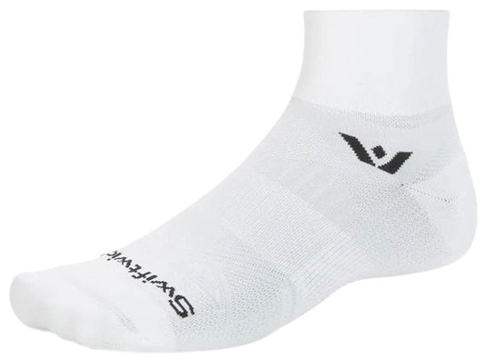 Swiftwick-Aspire-Quarter-Crew-Socks-Socks-SOCK7713