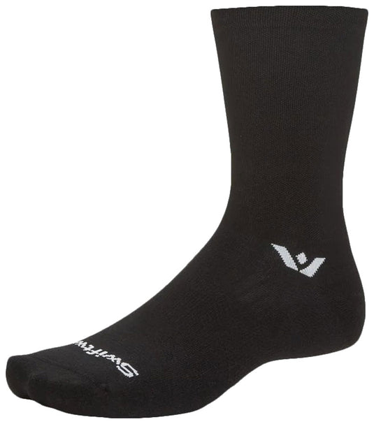 Swiftwick-Aspire-Quarter-Crew-Socks-Socks-SOCK7722