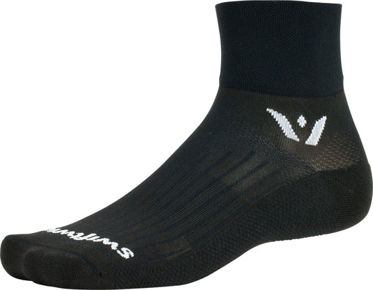 Swiftwick-Aspire-Quarter-Crew-Socks-Socks-SK8338