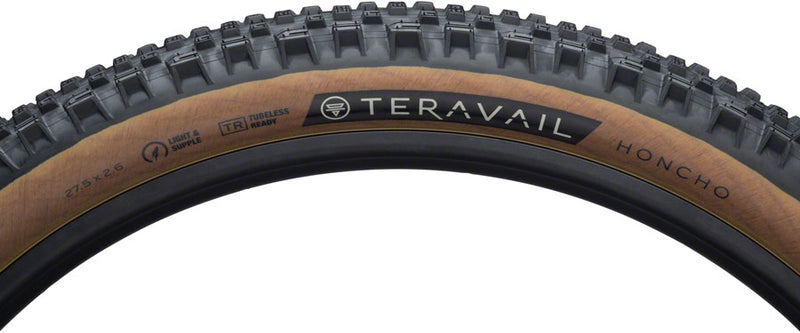 Load image into Gallery viewer, Teravail Honcho Tire 27.5x2.6 Tubeless Folding Tan Light &amp; Supple Grip Compound
