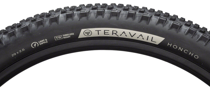 Load image into Gallery viewer, Teravail Honcho Tire 29 x 2.6 Tubeless Folding Black Durable Grip Compound
