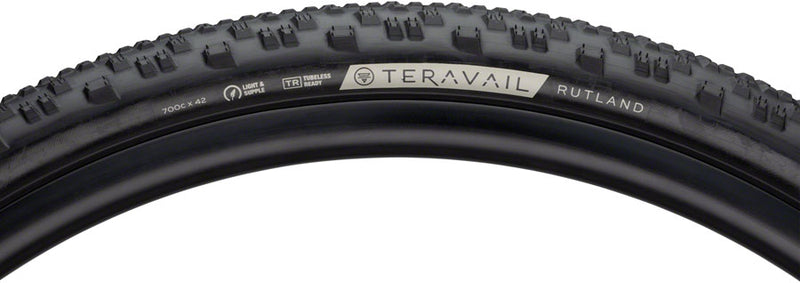 Load image into Gallery viewer, Teravail Rutland Tire 700 x 42 Tubeless Folding Black/Tan Durable Gravel
