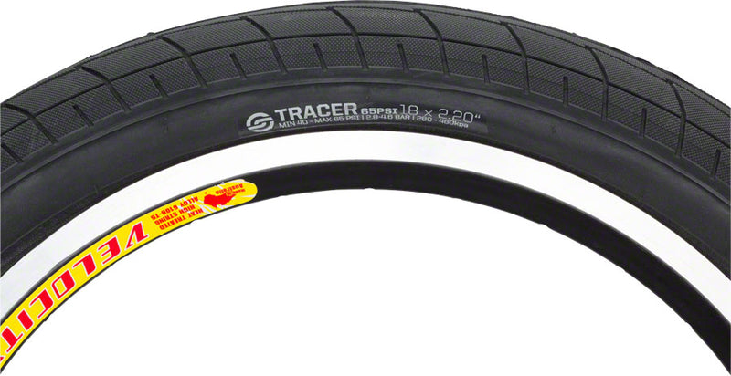 Load image into Gallery viewer, Salt-Tracer-Tire-18-in-2.2-in-Wire_TR7862
