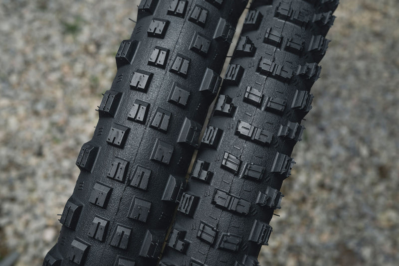 Load image into Gallery viewer, Goodyear Newton MTR Enduro 27.5x2.4 Tubeless TPI 50 Black/Black EBike
