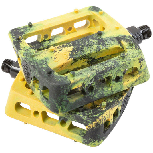 Odyssey-Twisted-Pro-PC-Pedals-Flat-Platform-Pedals-Composite-Chromoly-Steel_PEDL0819