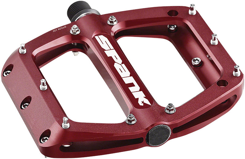 Load image into Gallery viewer, Spank Spoon 110 Platform Pedals 9/16&quot; Concave Alloy Body Replaceable Pins, Red
