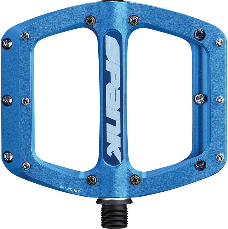 Load image into Gallery viewer, Spank Spoon 100 Platform Pedals 9/16&quot; Concave Alloy Body Replaceable Pins Blue
