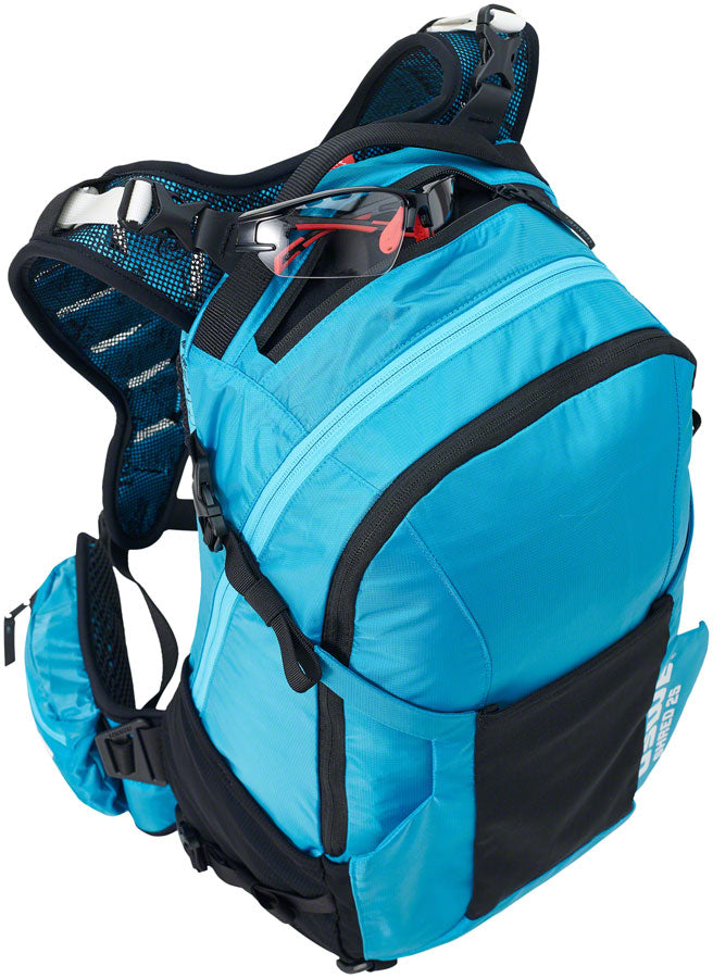 Load image into Gallery viewer, USWE Shred 25 Hydration Pack - Malmoe Blue

