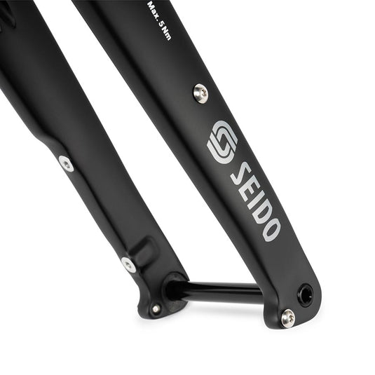 Seido RGT Fork 700C/27.5" 1-1/8''-1.5'', 12x100mm TA, Rake: 50mm, Black