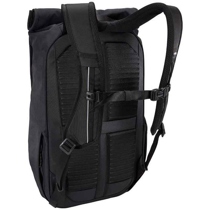 Load image into Gallery viewer, Thule Paramount Commuter Backpack, 18L, Black
