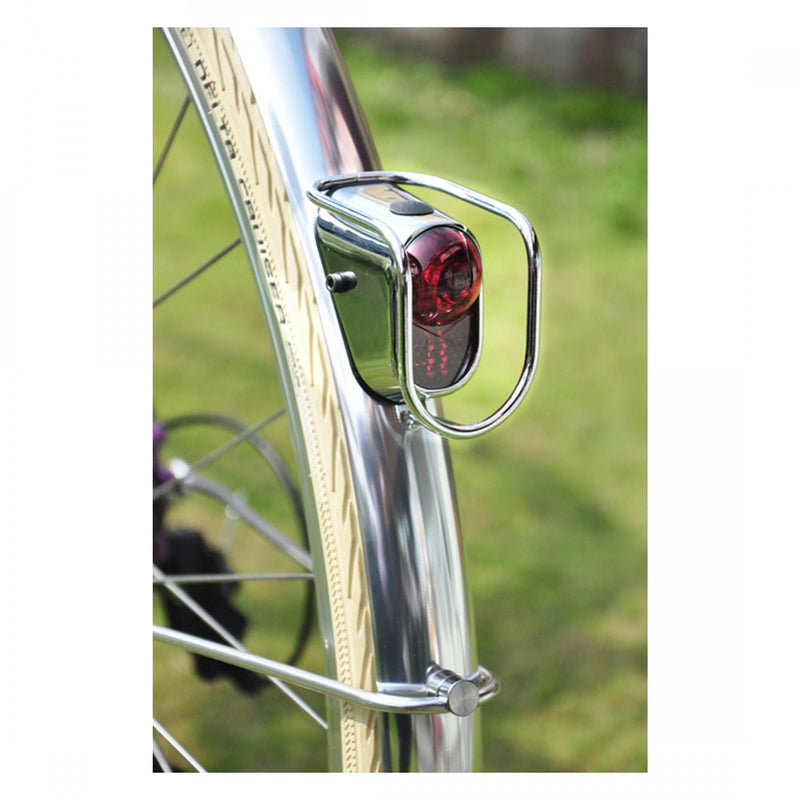 Load image into Gallery viewer, Pure Cycles City Bike Tail Light Brake Hole 2
